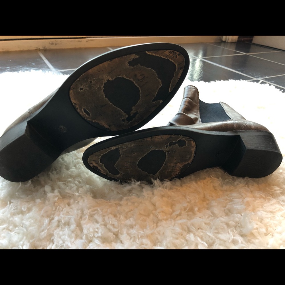 Arizona Booties - Picture 2 of 3
